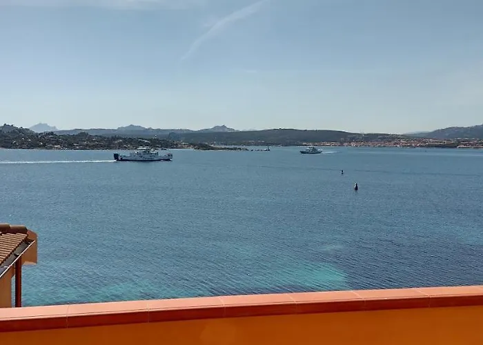 Appartamentino Panoramico...con Finestra Sul Mare! 马达莱纳