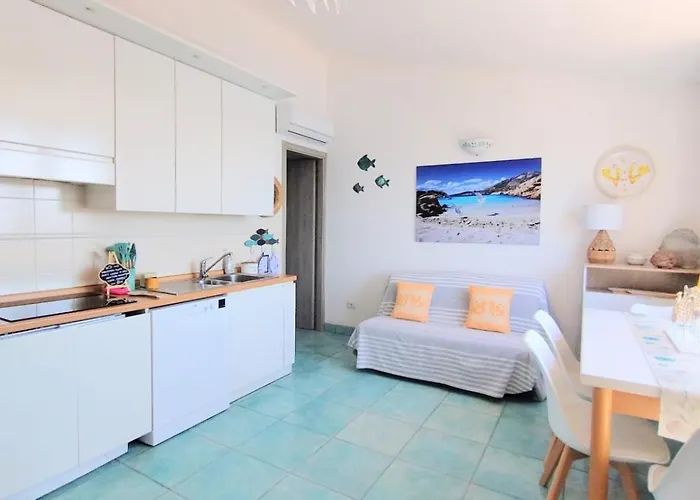 Appartamentino Panoramico...con Finestra Sul Mare! 马达莱纳